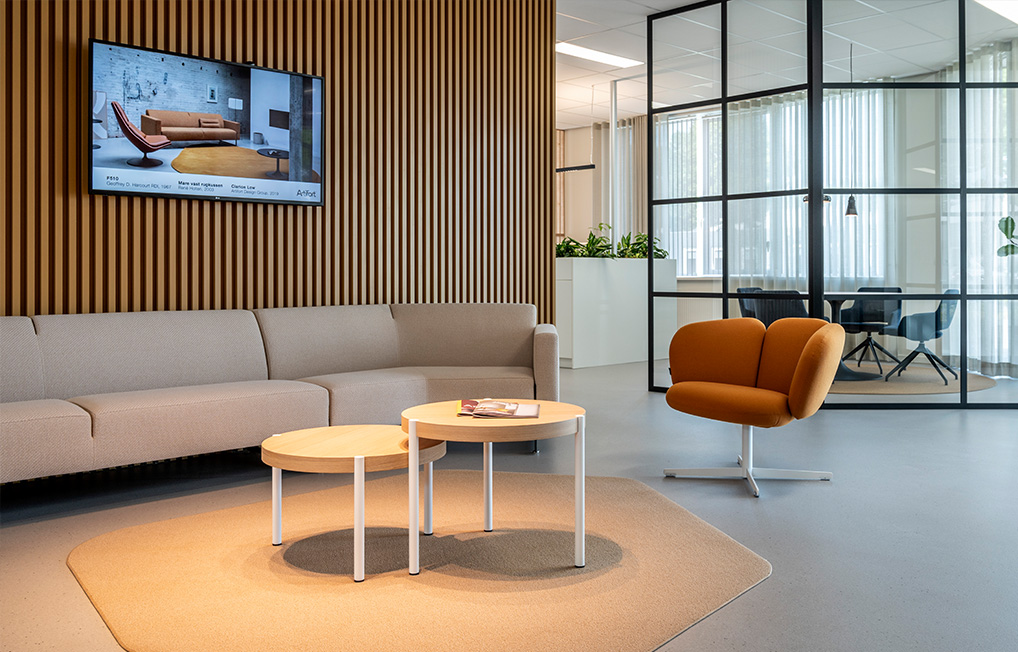 BrasEasyChair_reference_3_1018x652px.jpg